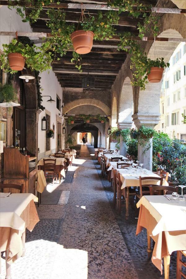 Suite Della Scala Verona Exterior photo